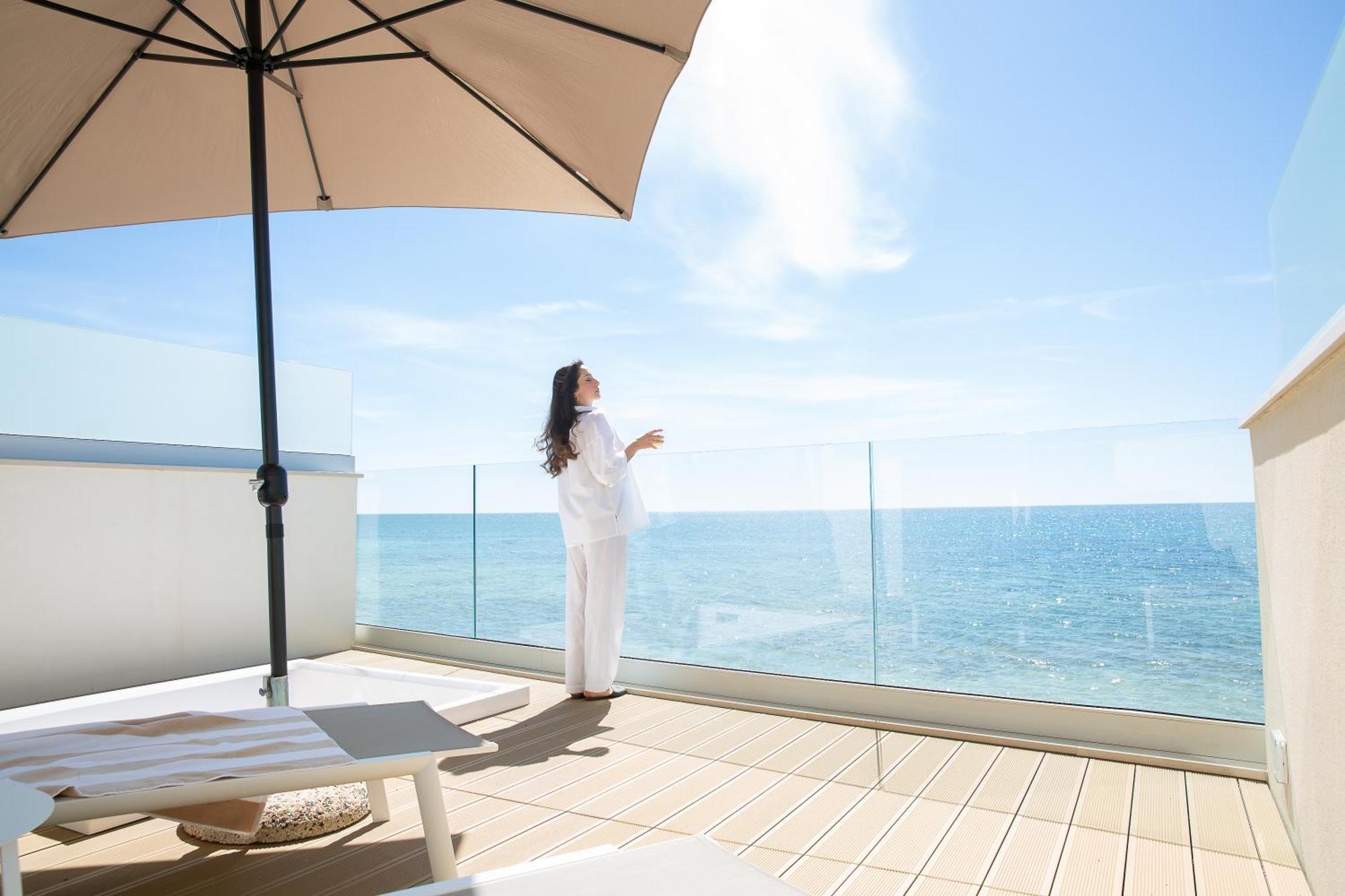 Scirocco Boutique Eco Hotel Torre Pali 외부 사진